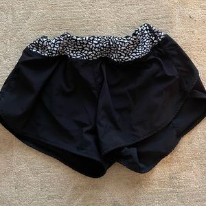 Lululemon shorts 6